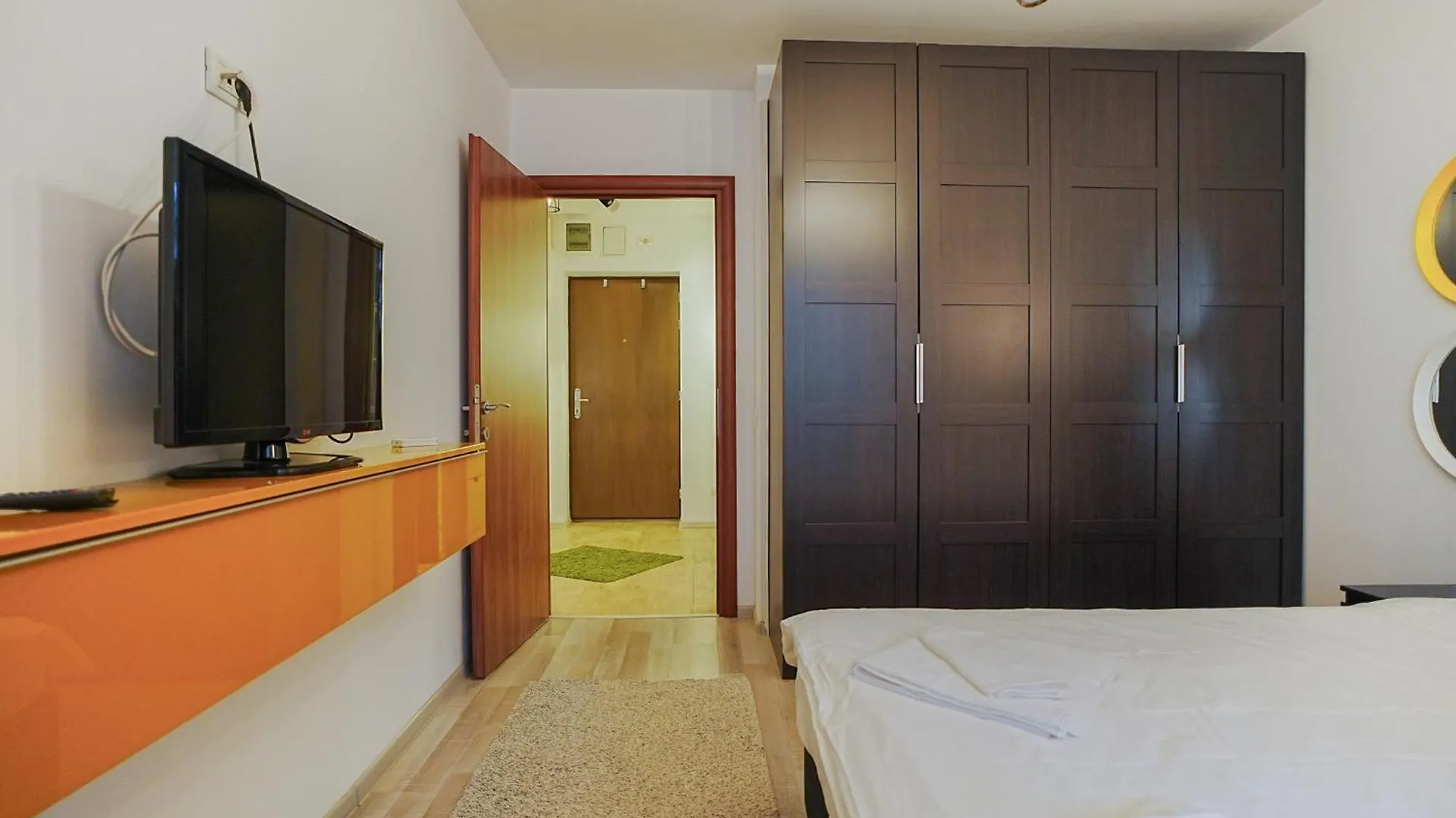 Apartament Hideaway Near Parliament Building Bukareszt